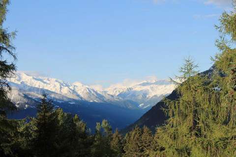 Montagne coperte di neve